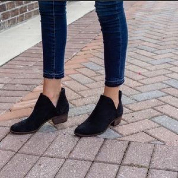 Lucky Brand Shoes - 🍁Fall Sale🍁 
LUCKY BRAND BALEY BLACK PERFORATED SUEDE BOOTIES